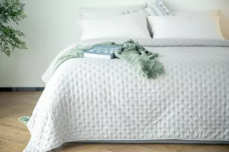 Narzuta dekoracyjna TERRA 240x260 pikowana szara
