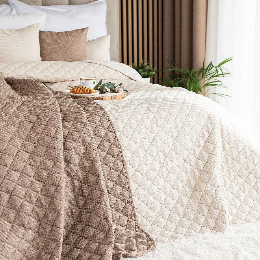 Narzuta dekoracyjna MOLLY 170x210cm pikowana strukuralna kremowa