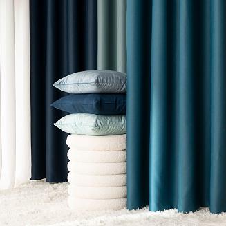 Zasłona gotowa typu blackout na przelotkach DONA 140x 250 petrolowa