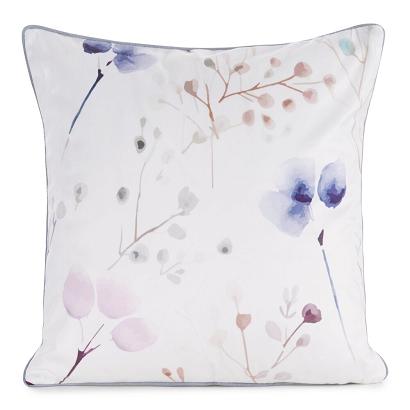Poszewka dekoracyjna VELVET 150 45x45 Eurofirany biała z nadrukiem pastelowych kwiatów
