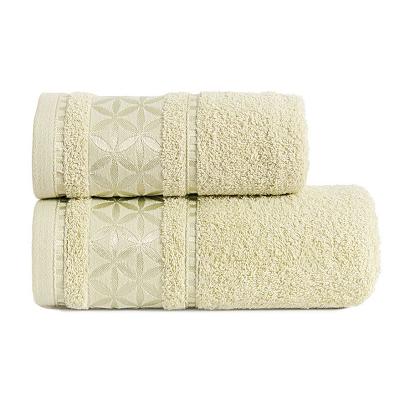 Ręcznik bawełniany PAOLA 70x140 pistacjowy z bordiurą w rozety