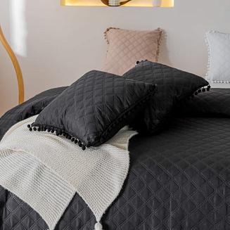 Narzuta dekoracyjna POMPOO 220x240 pikowana z pomponami czarna