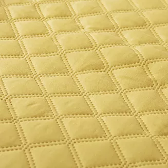 Narzuta dekoracyjna POMPOO 160x220 pikowana z pomponami musztardowa