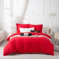 Pościel Queen 140x200 czerwona ze złotą lamówką bizą