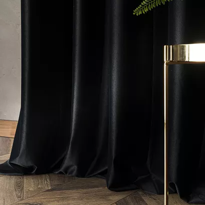 Zasłona gotowa na przelotkach BLACKOUT VELVET 140x250 czarna