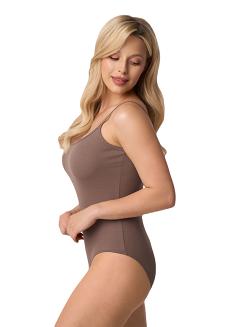 Body damskie z prążkowanej bawełny na ramięczkach TIA kakaowe