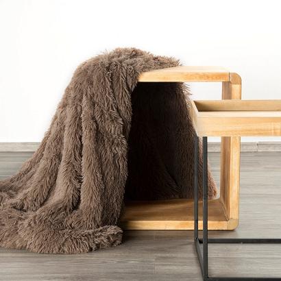 Koc narzuta TIFANY 150x200 Design91 ciemnobeżowy o strukturze futra