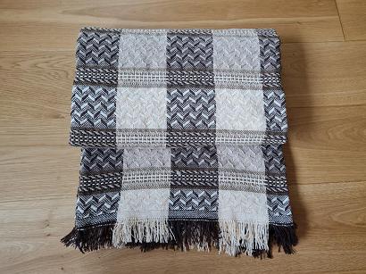 Narzuta dekoracyjna tkana 170x205 brązowa taupe ekri krata