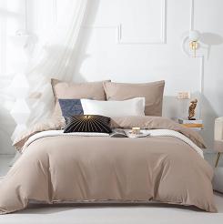Pościel Queen 220x200 beżowa ze złotą lamówką bizą