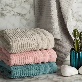 Ręcznik bawełniany SAMMY 50x90 Eurofirany pudrowy wytłaczane pasy