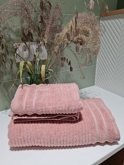 Ręcznik bawełniany SAMMY 50x90 Eurofirany pudrowy wytłaczane pasy