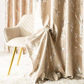 Zasłona gotowa na przelotkach MARMA 140x250 ciemnobeżowa ze srebrnym nadrukiem