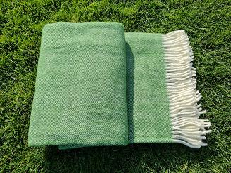 Koc wełniany z frędzlami 150x200 DIAGONAL wełna nowozelandzka zielony