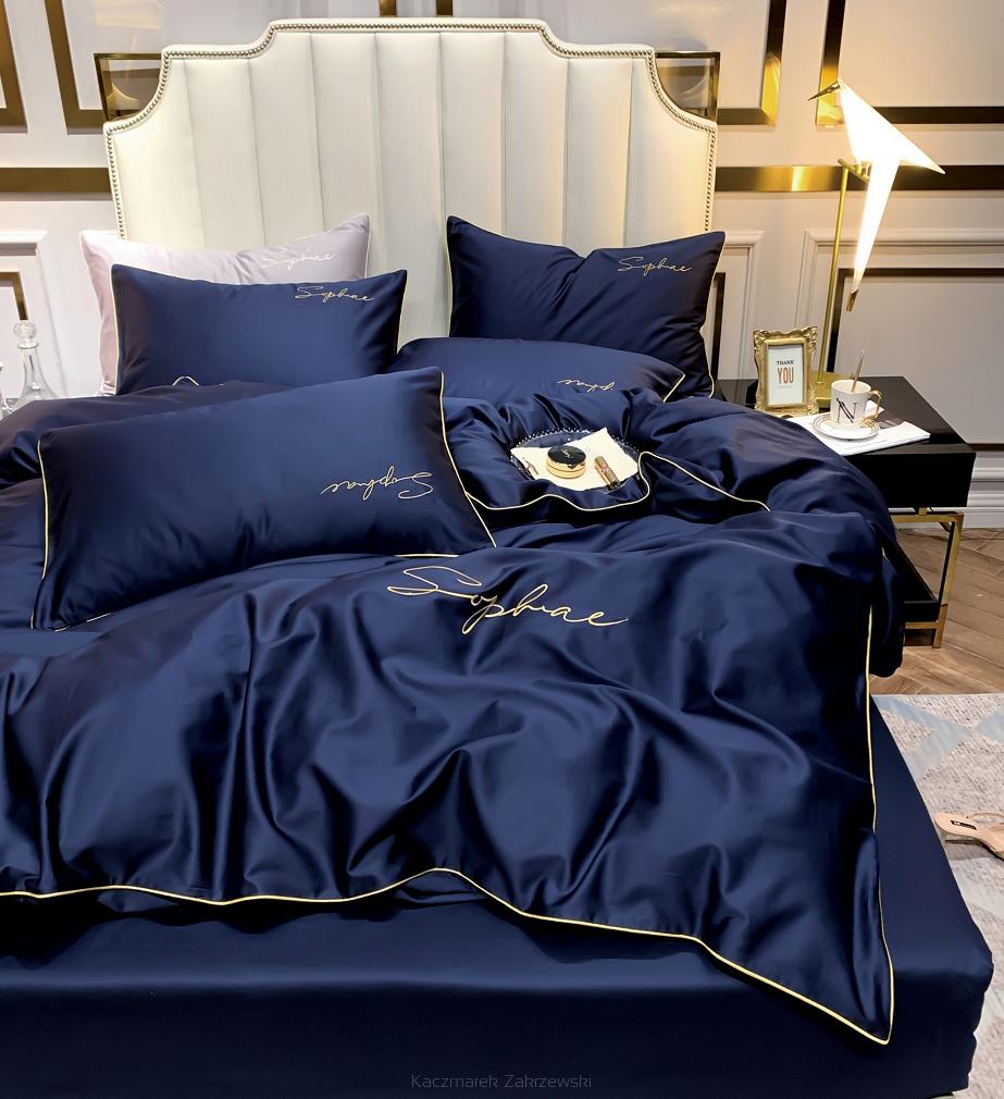 Pościel 200x220 atramentowa złoty haft satynowa lamówka