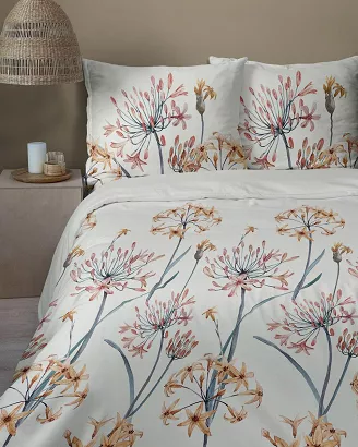 Pościel satynowa Home Satin 160x200 biała w koralowe pomarańczowe smukłe kwiaty