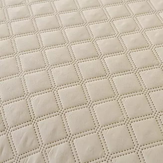 Narzuta dekoracyjna RUFFY 160x220 pikowana z falbanką beżowa