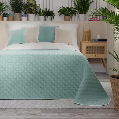 Narzuta dekoracyjna VELVI 170x210 pikowana w geometryczny wzór miętowa