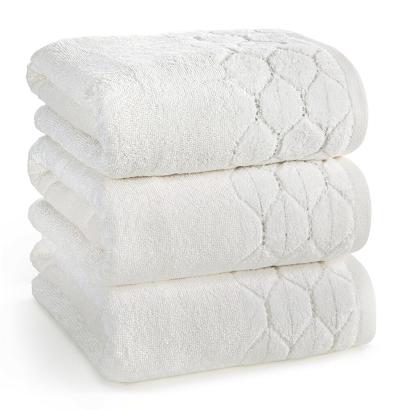 Ręcznik bawełniany LUMIA 50x90 Eurofirany kremowy z welurową bordiurą w geometryczny wzór