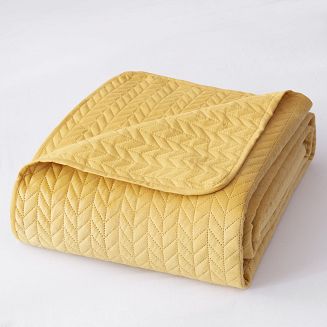 Narzuta dekoracyjna MOXIE 160x220 velvet musztardowa