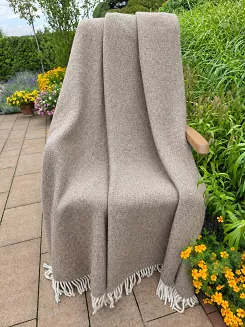 Koc z wełny nowozelandzkiej MAGDA 160x200 camel jodełka