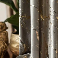 Zasłona gotowa na taśmie MARMA 140x250 szarobeżowa ze złotym nadrukiem