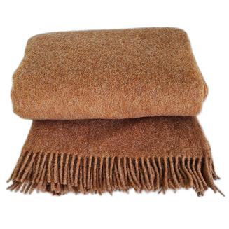 Koc wełniany jednobarwny 155x205 cynamonowy z ciemnymi frędzlami