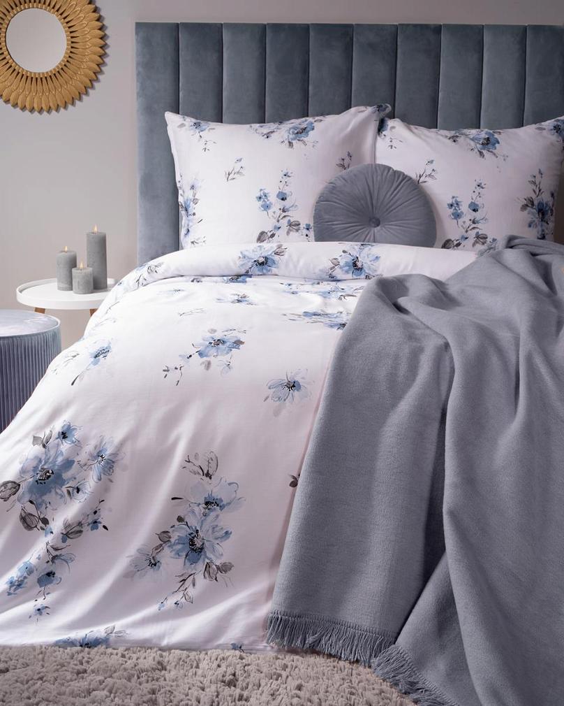 Pościel flanelowa 160x200 biała niebieskie ogrodowe kwiaty