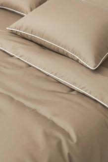Pościel bambusowa 140x200 ciemnobeżowa z białą bizą
