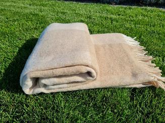 Koc wełniany z frędzlami 160x200 beżowa kremowa krata