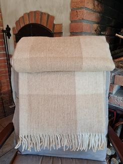 Koc wełniany z frędzlami 160x200 beżowa kremowa krata