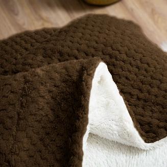 Koc narzuta Sherpa 150x200 brązowy biały dwustronny baranek