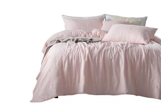 Narzuta dekoracyjna fakturowana Dotta 200x220 pudrowa z haftem kropek