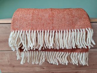 Koc wełniany z frędzlami 150x200 DIAGONAL wełna nowozelandzka terakota