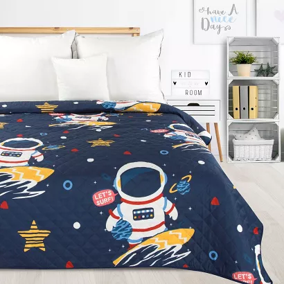 Narzuta dekoracyjna KID 170x210 Design91granatowa wieloklorowa kosmiczne surfowanie