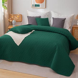 Narzuta dekoracyjna DASH 160x200 pikowana butelkowa zieleń