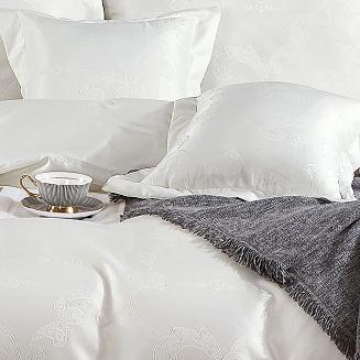 Ekskluzywna Pościel Atłasowa Z Haftem 160x200 AT011