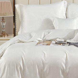 Ekskluzywna Pościel Atłasowa Z Haftem 160x200 AT011