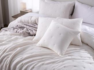 Narzuta dekoracyjna muślinowa struktura Stella 160x220 kremowa z haftem krzyżyków