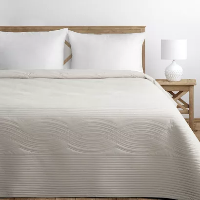 Narzuta dekoracyjna VELVET2 220x240 kremowa pikowana w fantazyjny geometryczny wzór