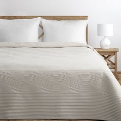 Narzuta dekoracyjna VELVET2 220x240 kremowa pikowana w fantazyjny geometryczny wzór