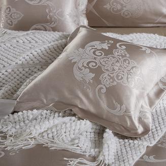 Ekskluzywna Pościel Atłasowa Z Haftem 220x200 AT015