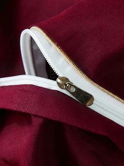 Bordowa Pościel Queen Premium Satyna Bawełniana 140x200 ze Złotą Lamówką Biza