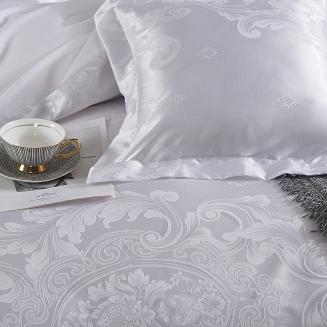 Ekskluzywna Pościel Atłasowa Z Haftem 160x200 AT004