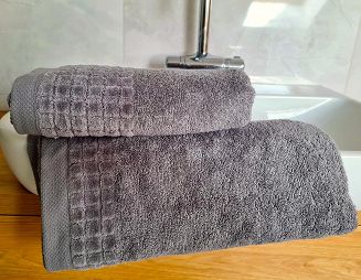 Ręcznik kąpielowy Larisa 70x140 grafitowy