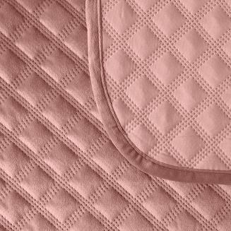 Narzuta dekoracyjna VELVI 220x240 pikowana w geometryczny wzór ciemnopudrowa