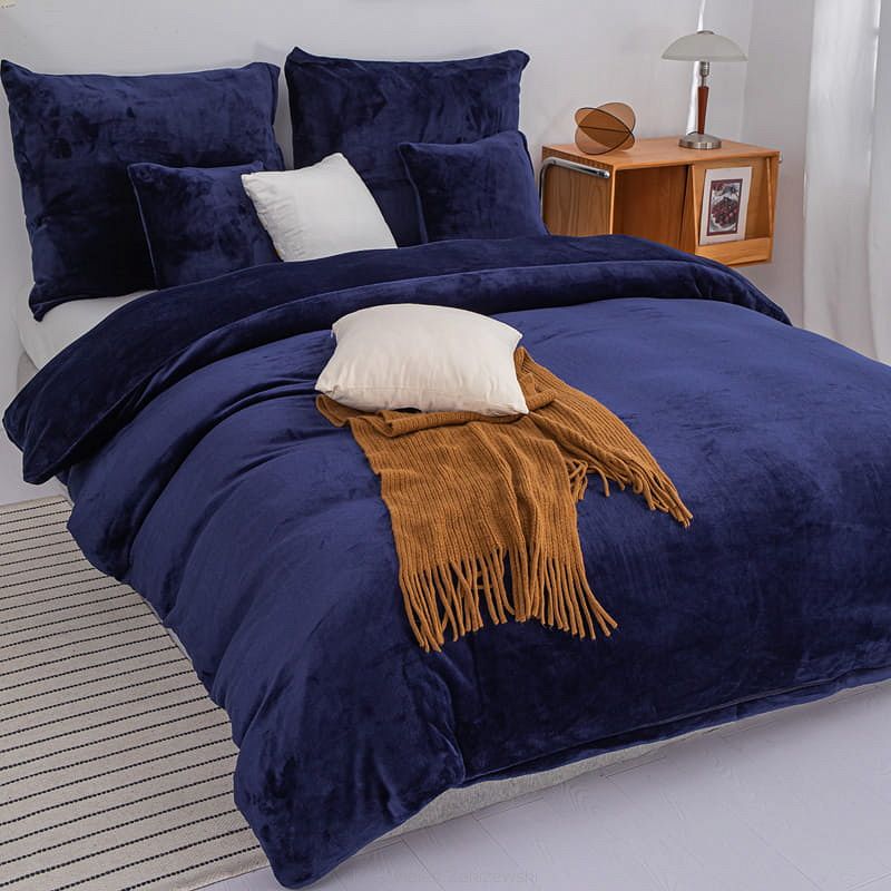 Pościel z mikrofibry Cozy MIŚ 140x200 granatowa