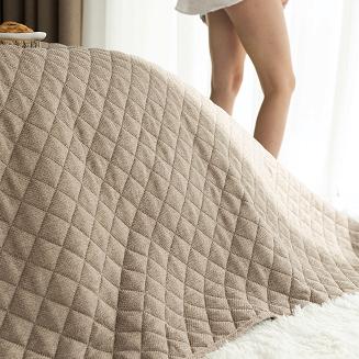 Narzuta dekoracyjna MOLLY 170x210cm pikowana strukuralna kawowa