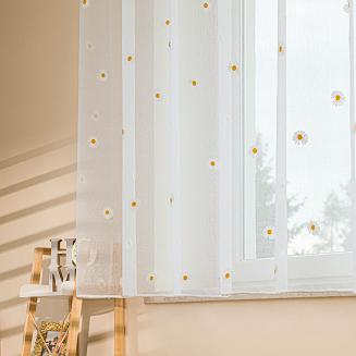 Firana gotowa na przelotkach na etaminie z ołowianką 300x160 BELLIS stokrotki biała