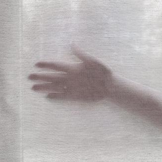 Zasłona gotowa na przelotkach BASIC 145x250 półprzezroczysta szara