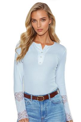 Prążkowana koszulka damska z guzikami Jesenia biała